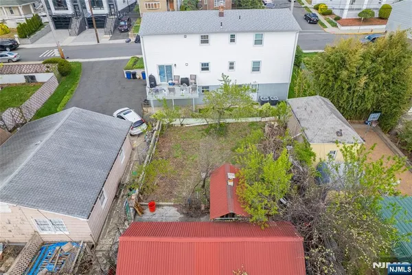 $799,900 | 429 Palisade Avenue, Cliffside Park, NJ 07010