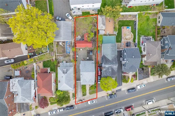 $799,900 | 429 Palisade Avenue, Cliffside Park, NJ 07010