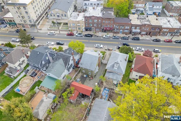 $799,900 | 429 Palisade Avenue, Cliffside Park, NJ 07010