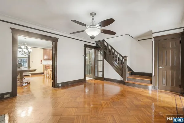 $799,900 | 429 Palisade Avenue, Cliffside Park, NJ 07010