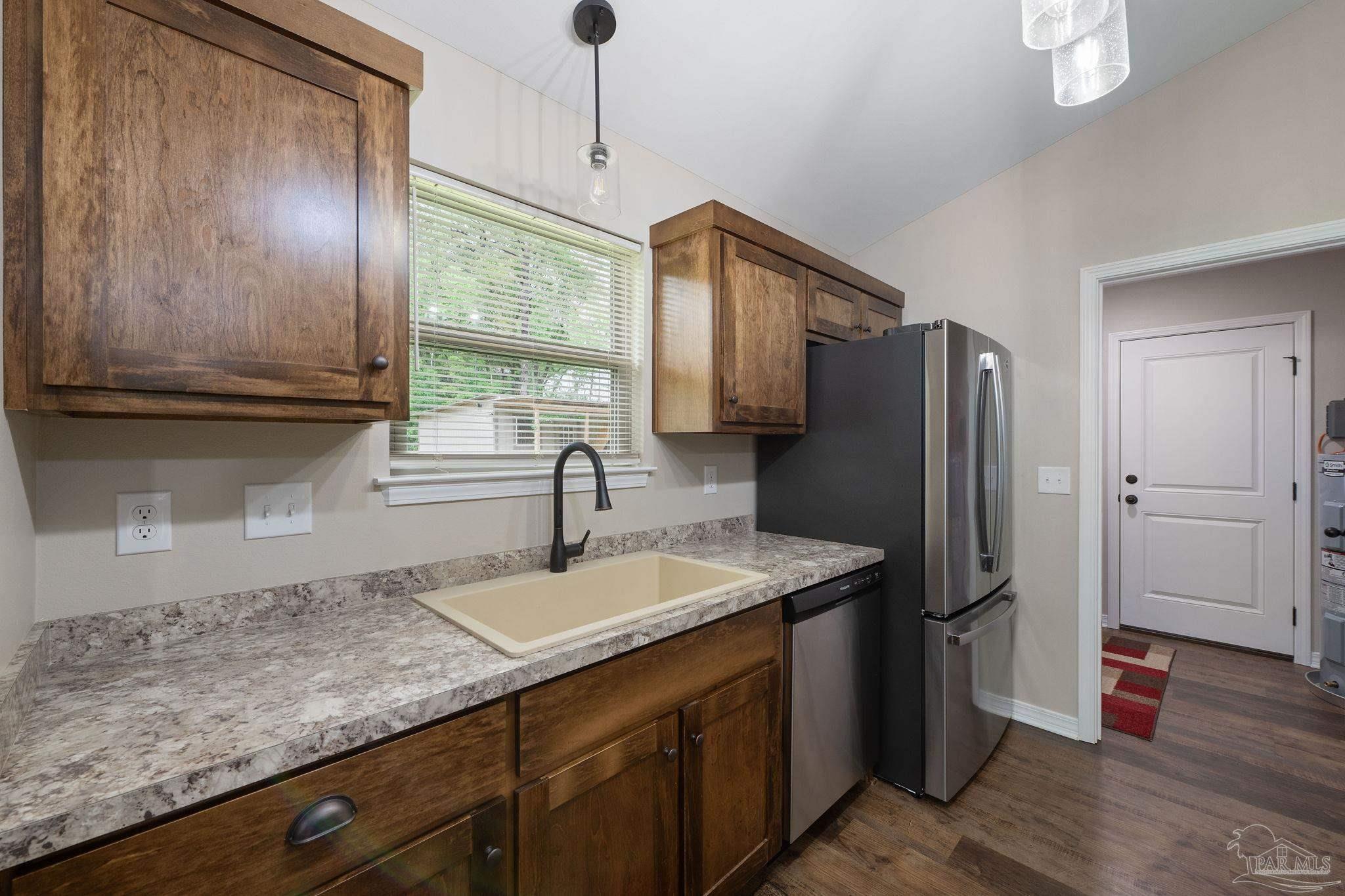 5837 Northrop Road Milton, FL 32570 - Photo 13 of 22 Gallery Image 13