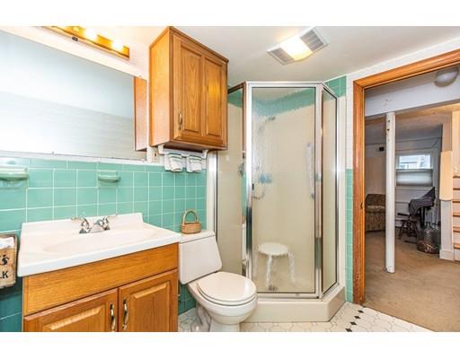62 Martin Road Reading, MA 01867 - Photo 32 of 41 Gallery Image 32