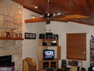 47 Longhurst Road Marlton, NJ 08053 - Photo 3 of 6