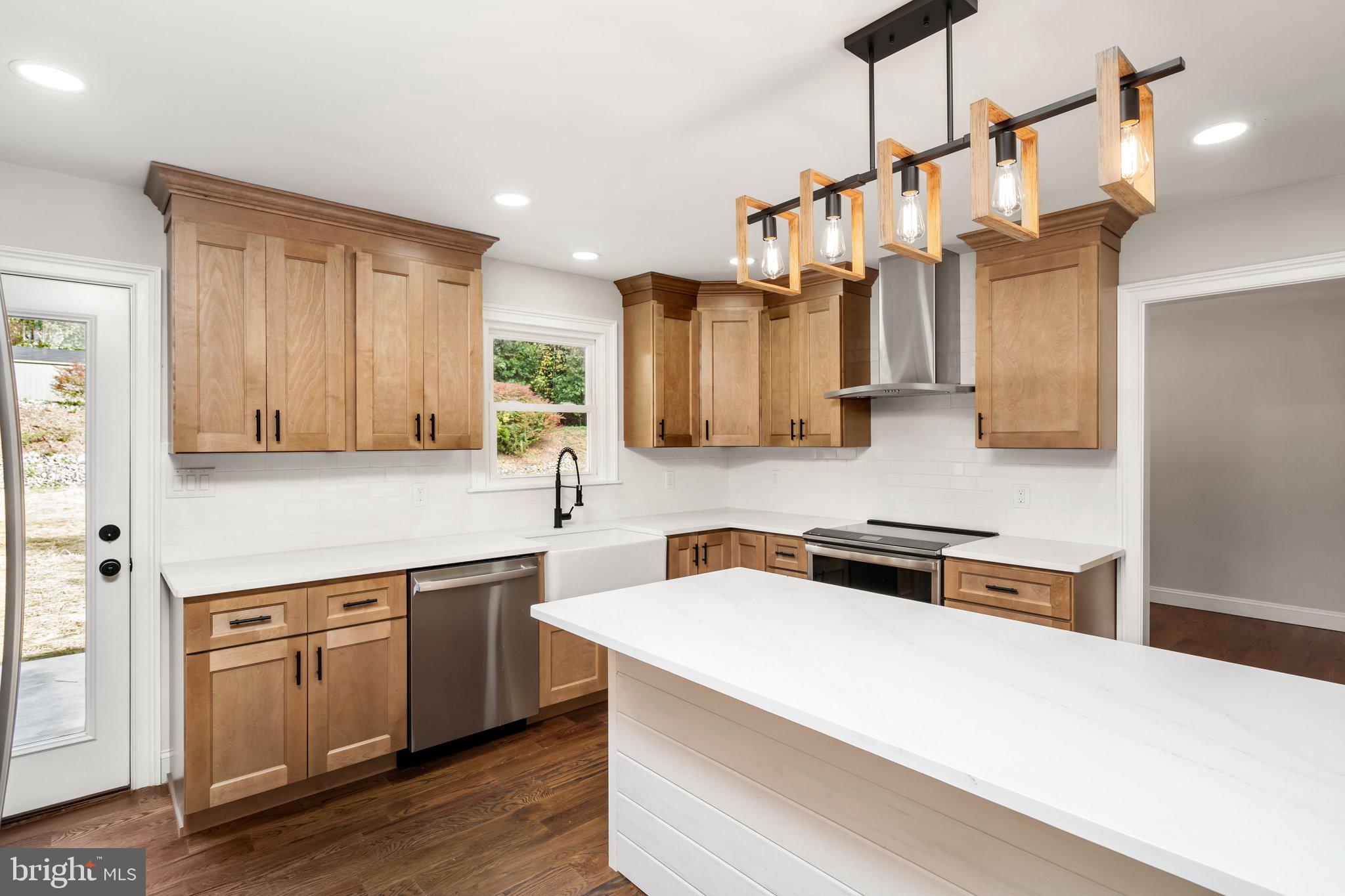 719 Monmouth Road Chesterfield, NJ 08515 - Photo 11 of 36 Gallery Image 11