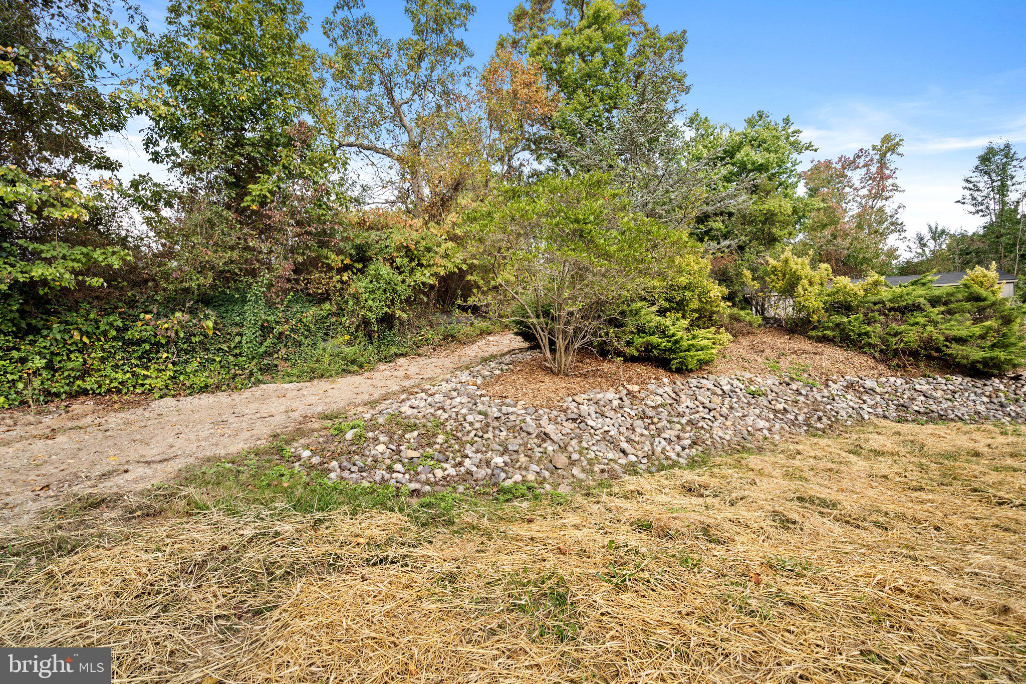 719 Monmouth Road Chesterfield, NJ 08515 - Photo 33 of 36 Gallery Image 33