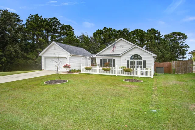 $359,900 | 102 Wyndham Drive, Summerville, SC 29485