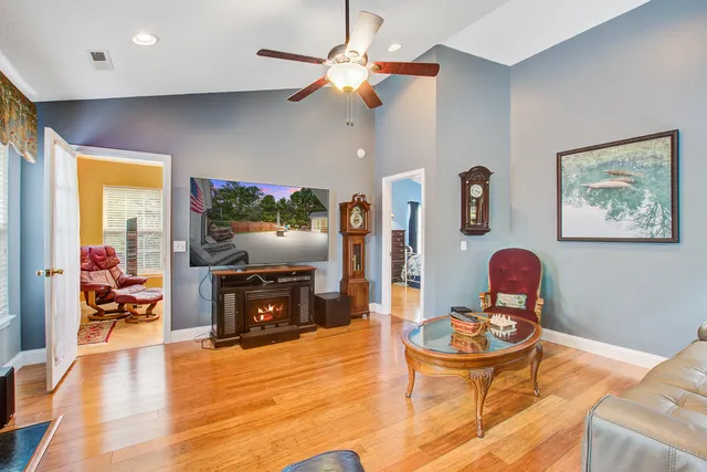 $359,900 | 102 Wyndham Drive, Summerville, SC 29485