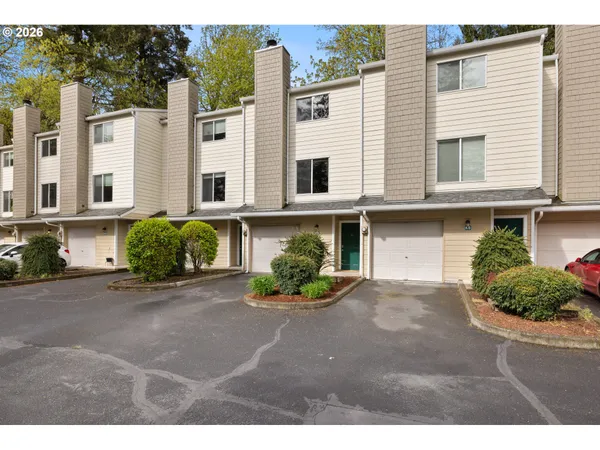 $289,000 | 13216 Northeast Salmon Creek Avenue, Unit K5, Vancouver, WA 98686