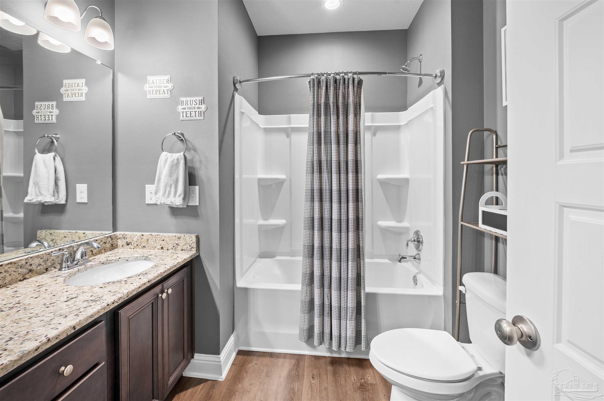 328 Nowak Road Cantonment, FL 32533 - Photo 23 of 36 Gallery Image 23