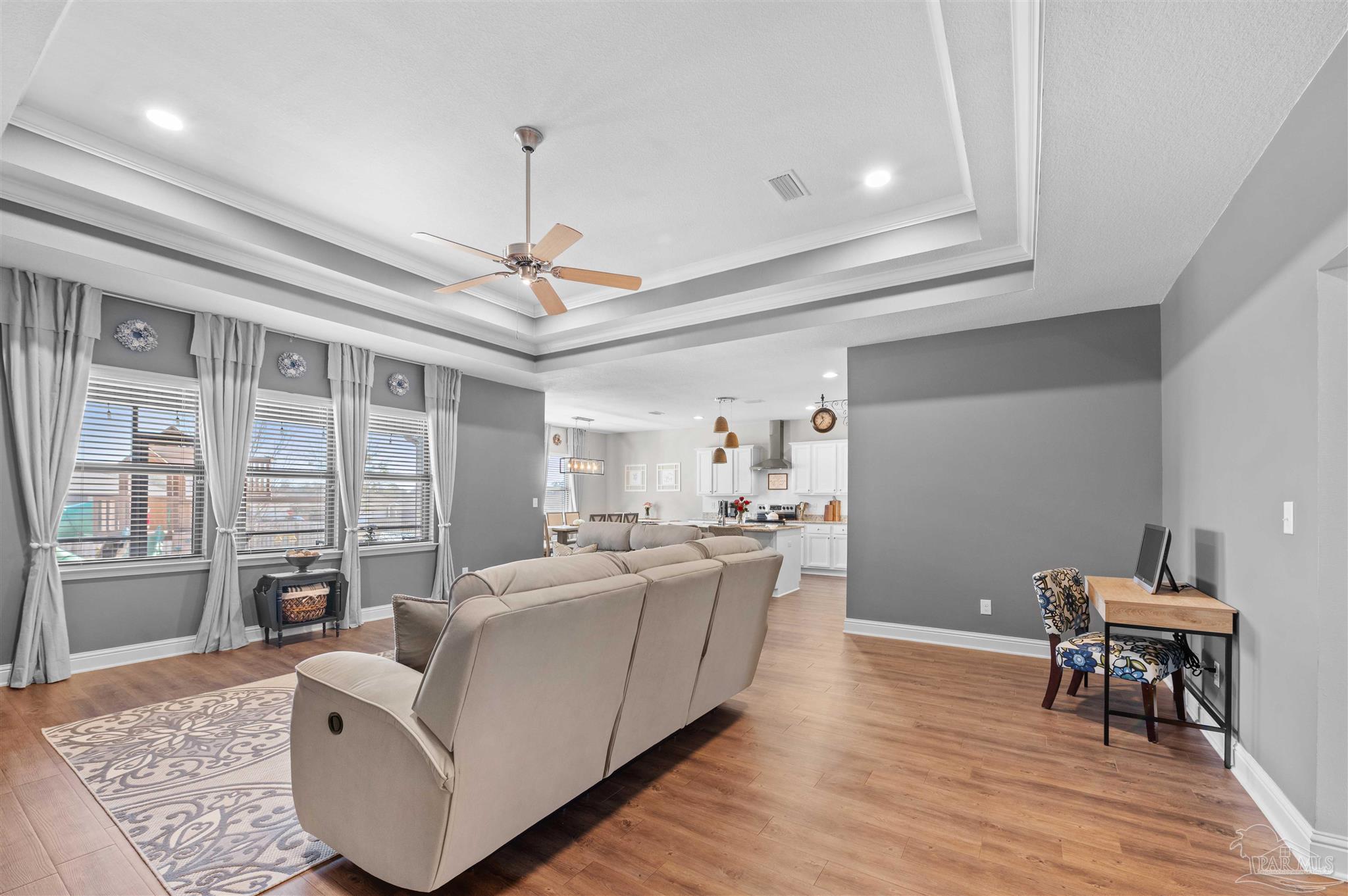 328 Nowak Road Cantonment, FL 32533 - Photo 5 of 36 Gallery Image 5