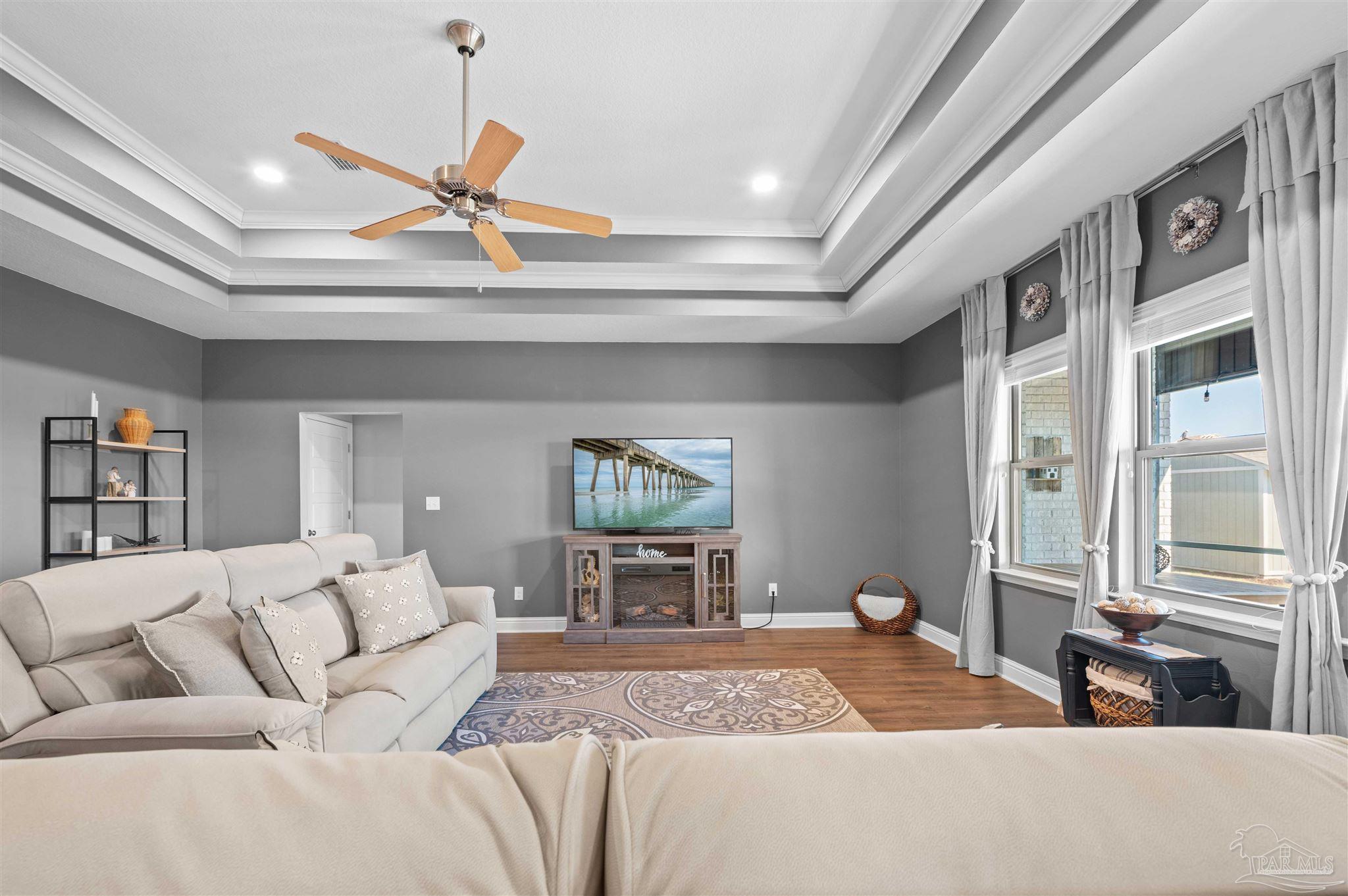 328 Nowak Road Cantonment, FL 32533 - Photo 6 of 36 Gallery Image 6