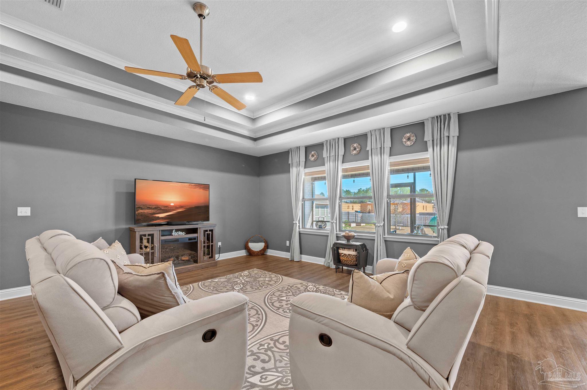 328 Nowak Road Cantonment, FL 32533 - Photo 9 of 36 Gallery Image 9
