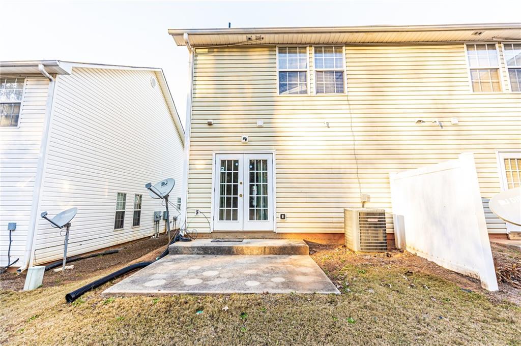 3622 Ginnis Road, Unit 5 Atlanta, GA 30331 - Photo 29 of 29 a view of a house with a yard