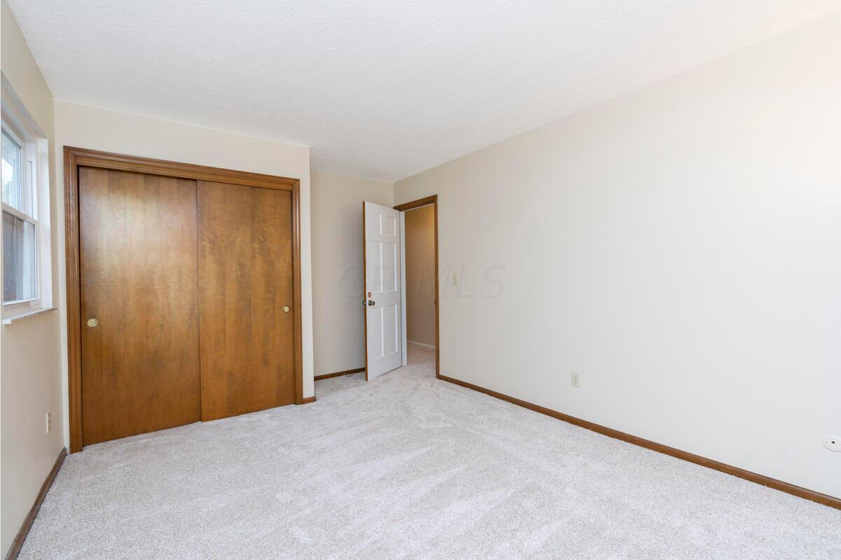 3217 Smiley Road Columbus, OH 43221 - Photo 18 of 31 c-17