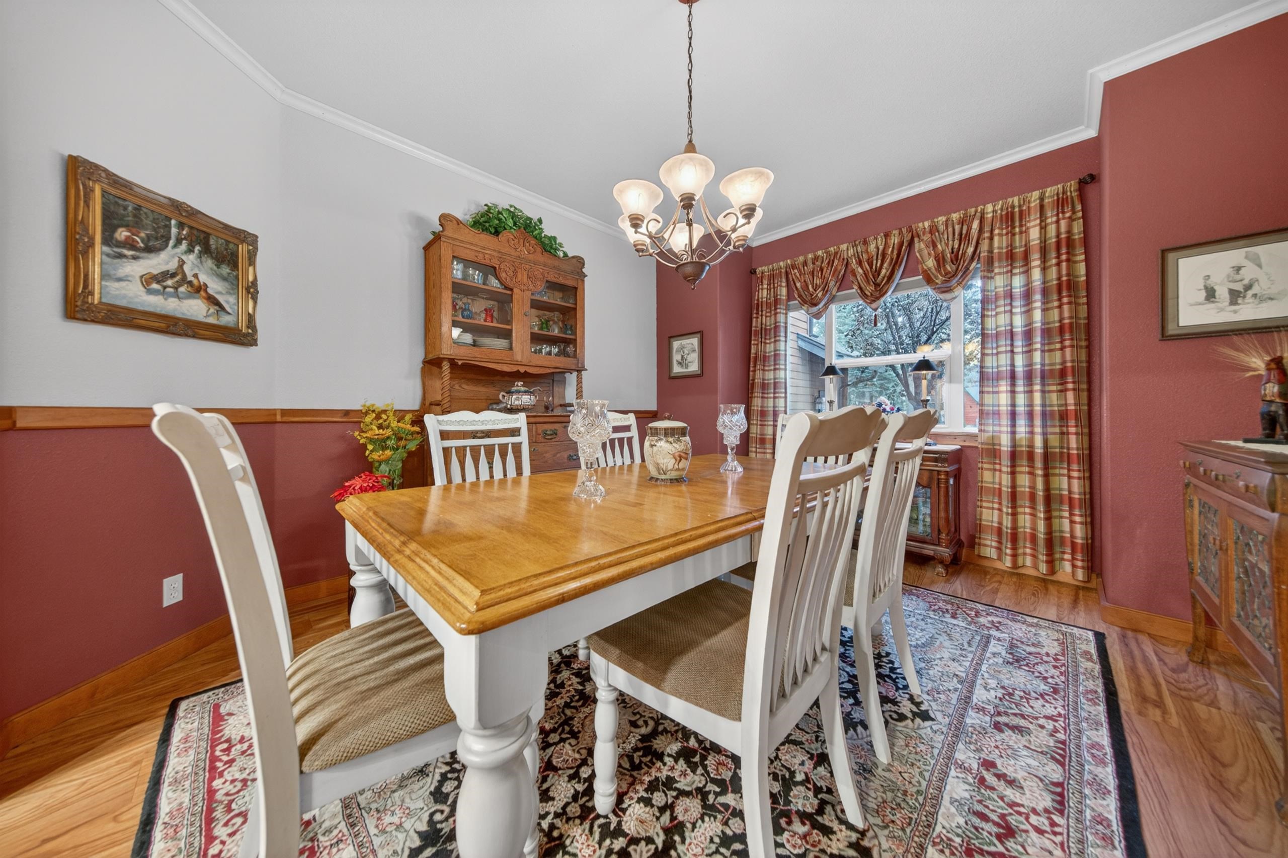 577 Wagon Road Chester, CA 96020 - Photo 8 of 38