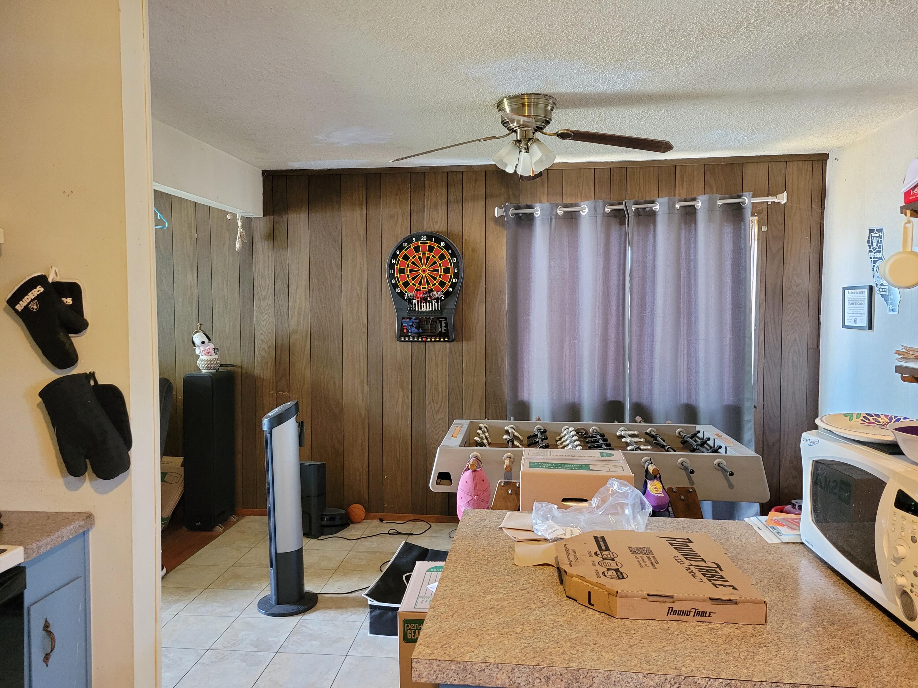 3551 Oasis Road Redding, CA 96003 - Photo 20 of 27 3551 Oasis kit to dining