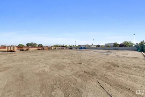 $850,000 | Undisclosed Address, Bakersfield, CA 93312