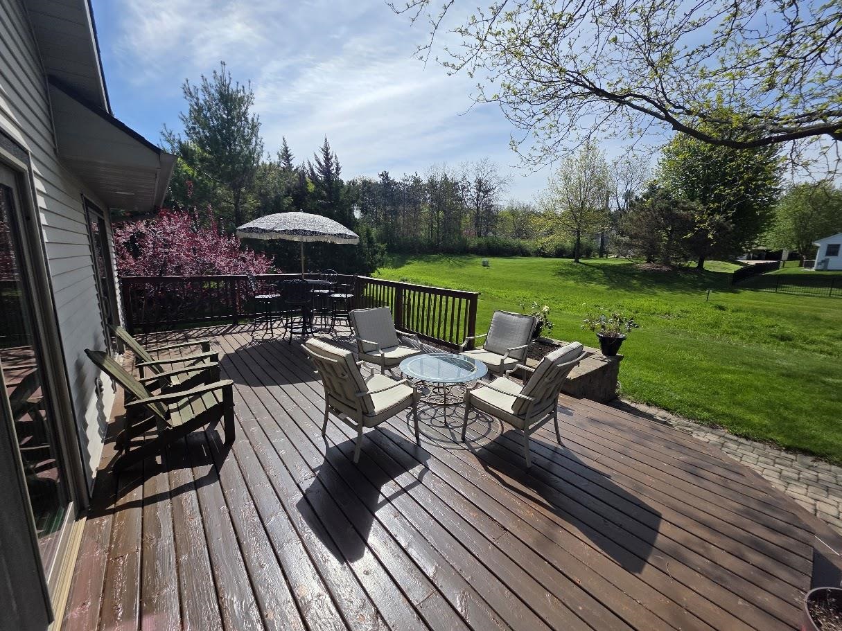 125 Meadow Ridge Lane Madison, WI 53704 - Photo 39 of 47