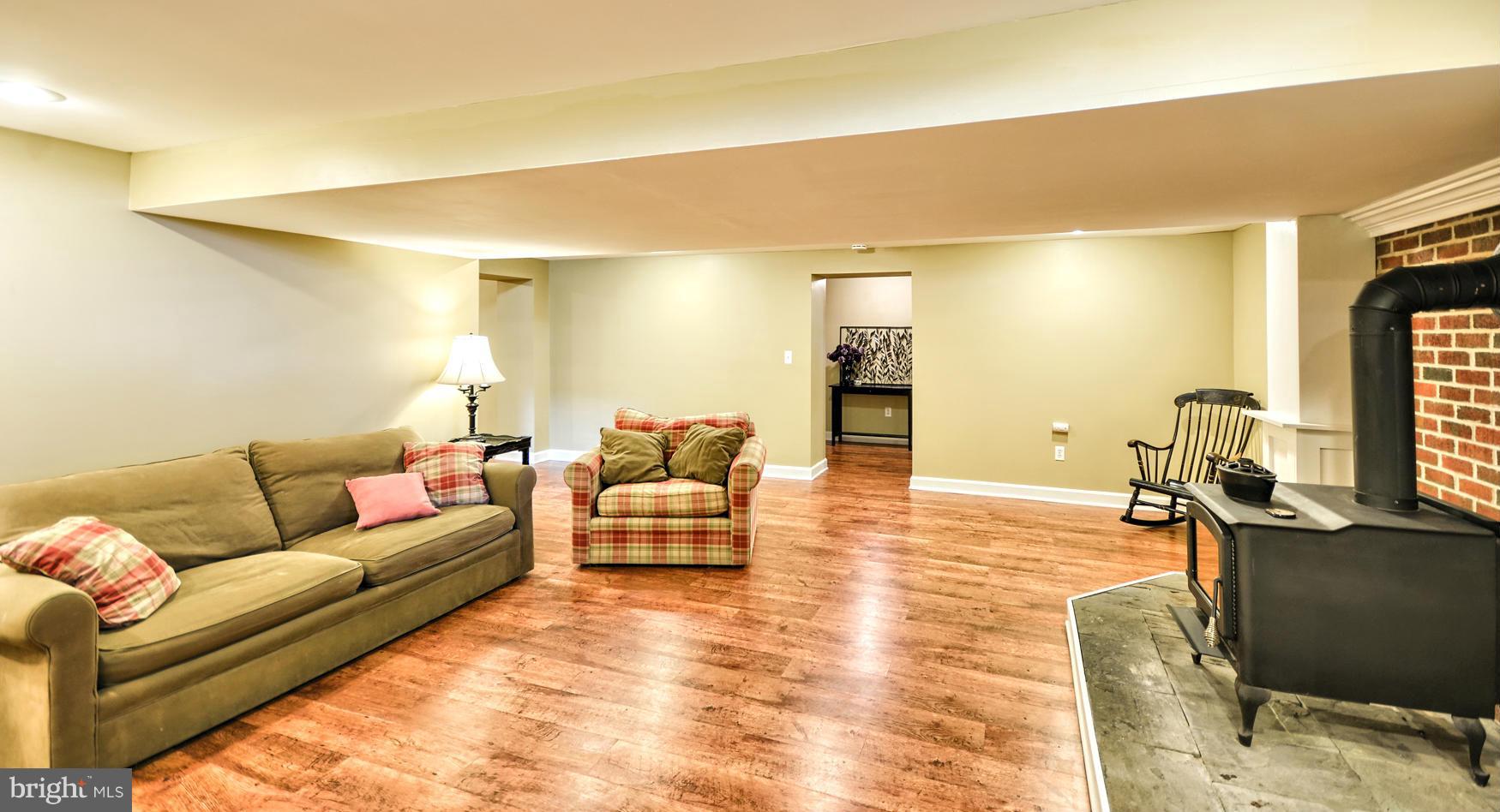 2946 Roderick Road Frederick, MD 21704 - Photo 18 of 30 Family Room