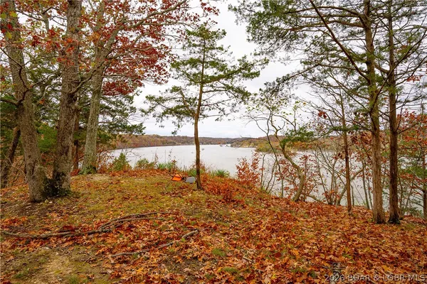$1,200,000 | Emerald Hills Drive, Edwards, MO 65326
