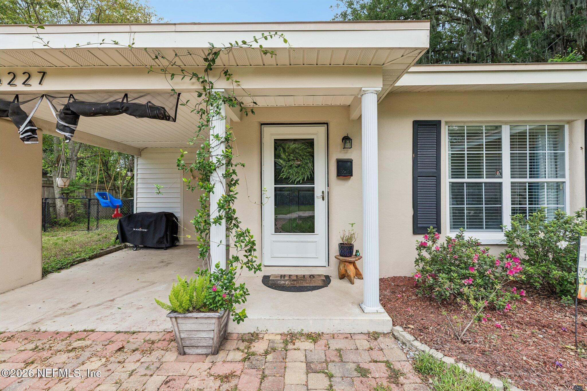 6227 Temple Road Jacksonville, FL 32217 - Photo 7 of 57 5-web-or-mls-Temple Rd-S1009-005