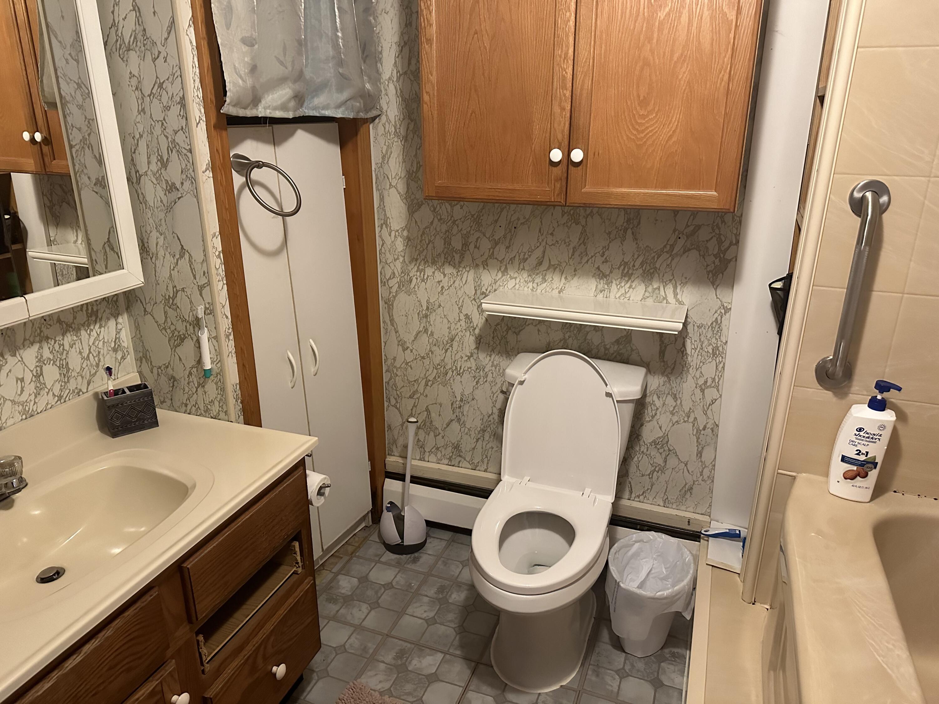 19 Millbrook Road Scarborough, ME 04074 - Photo 17 of 34 Unit 2 Bathroom