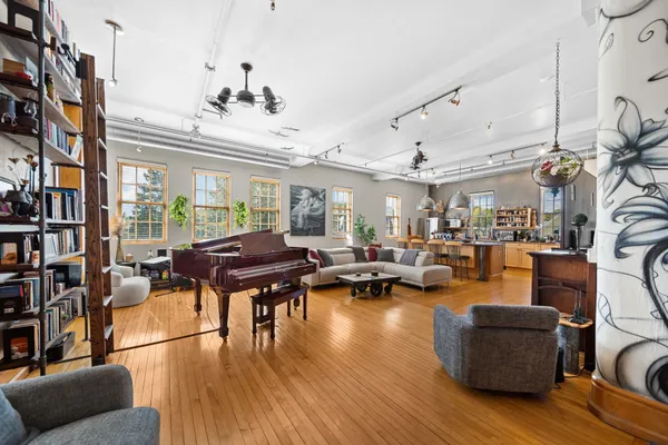 $1,100,000 | 830-301 Cottageview Drive, Traverse City, MI 49684
