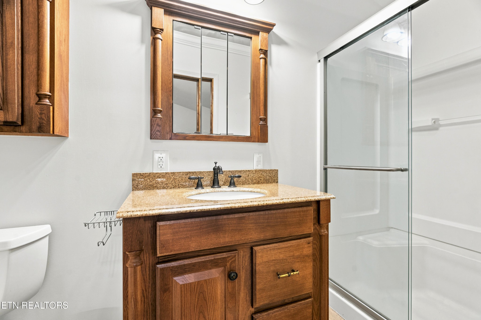 735 Pollard Road Kodak, TN 37764 - Photo 16 of 53 Gallery Image 16