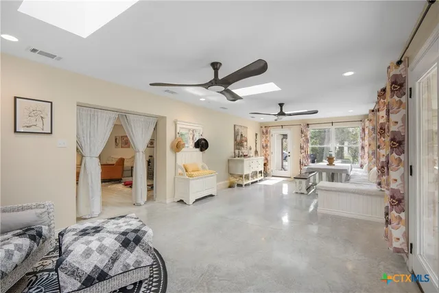 $1,200,000 | 4916 Highway 317, Belton, TX 76513