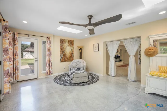 $1,200,000 | 4916 Highway 317, Belton, TX 76513