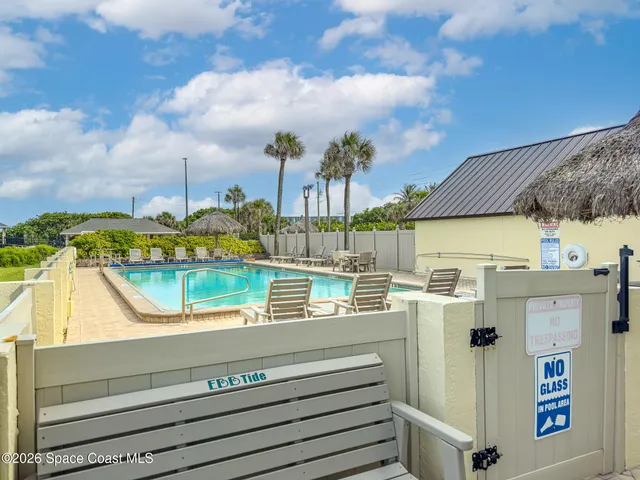 a view of a house with outdoor space