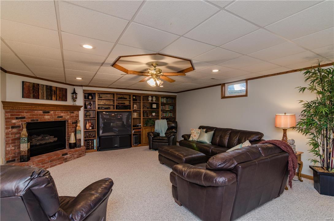 9000 North Humbert Road Brighton, IL 62012 - Photo 33 of 50