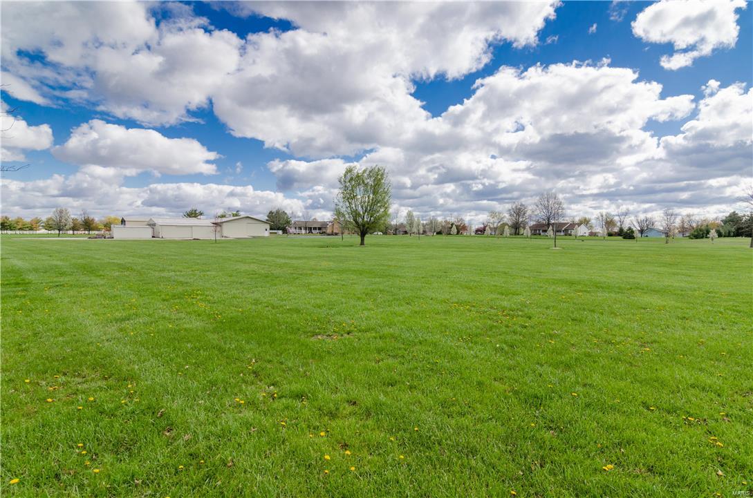 9000 North Humbert Road Brighton, IL 62012 - Photo 45 of 50