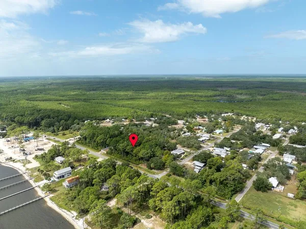 $130,000 | 98 Hwy Lanark Village, Unit 1, Carrabelle, FL 32322