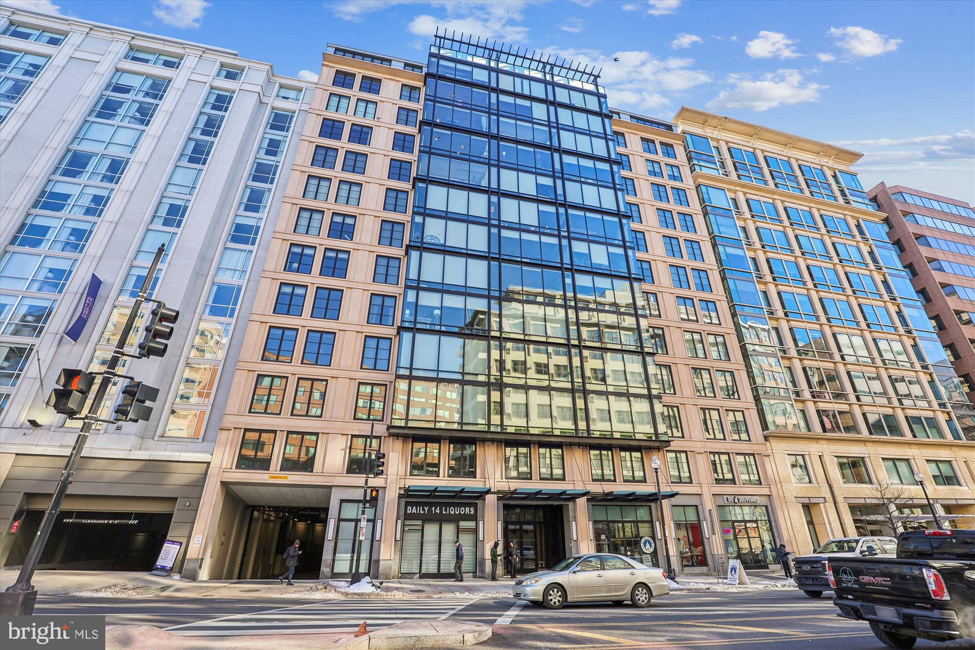 1133 14th Street Northwest, Unit 1209 Washington, DC 20005 - Photo 25 of 42 a front view of a building