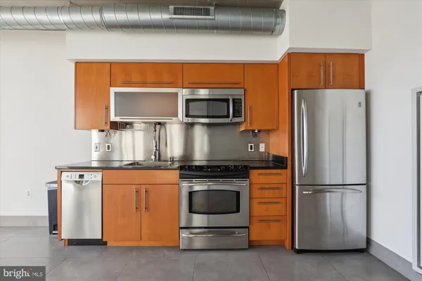 $2,500 | 1133 14th Street Northwest, Unit 1209, Washington, DC 20005