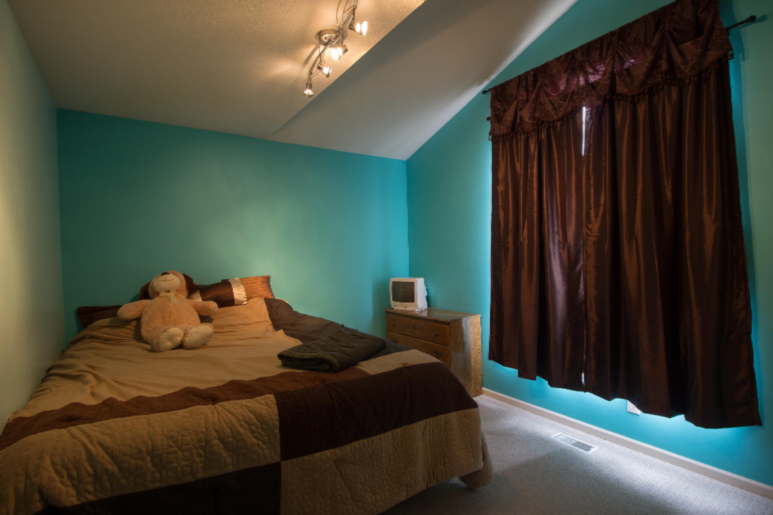 3741 Lincoln Road Hamilton, MI 49419 - Photo 13 of 40 Brian-3