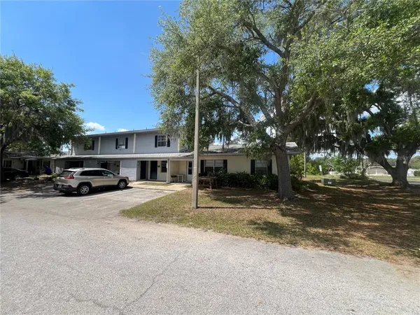 $3,600,000 | 1000 East Caroline Street, Tavares, FL 32778