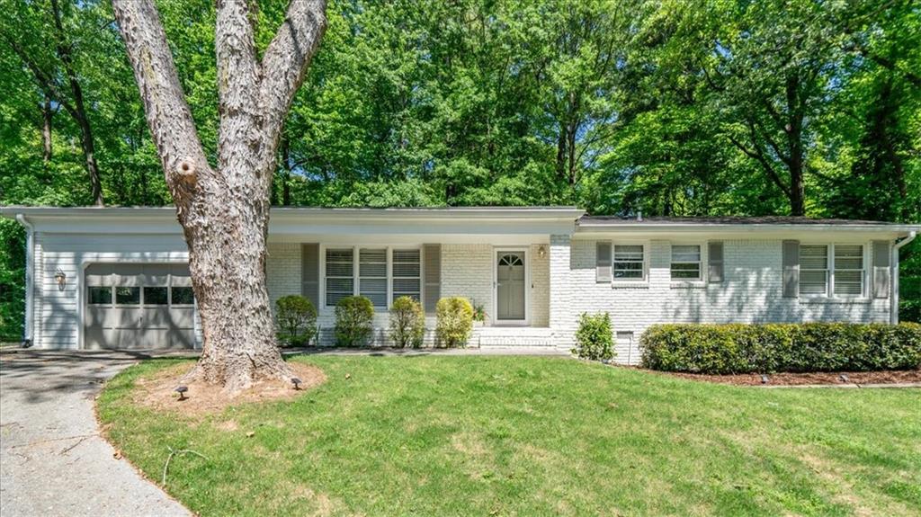 1344 Becket Dr Northeast  