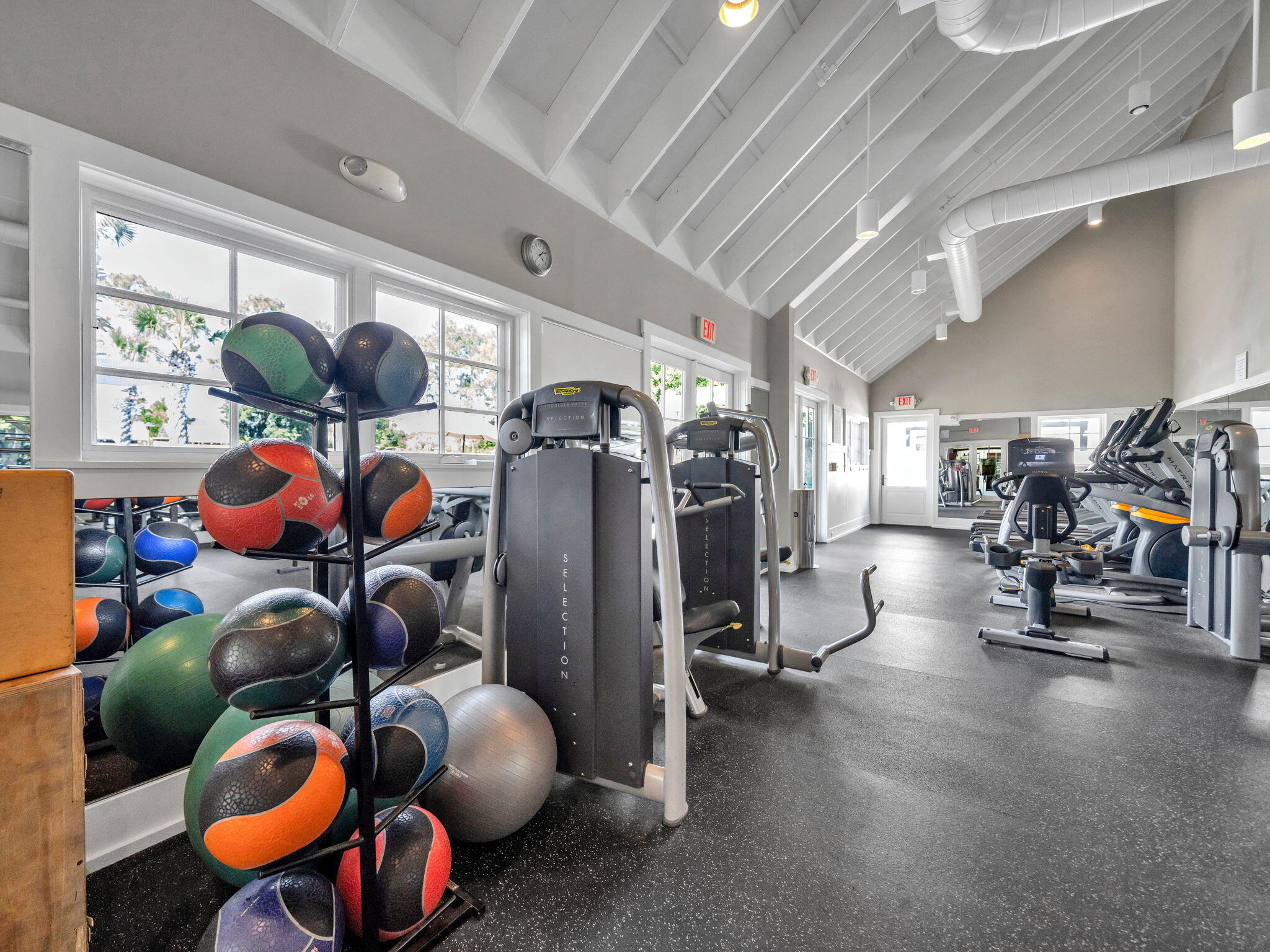 304 Windrow Way Inlet Beach Inlet Beach, FL 32461 - Photo 60 of 70 a view of a room with gym equipment