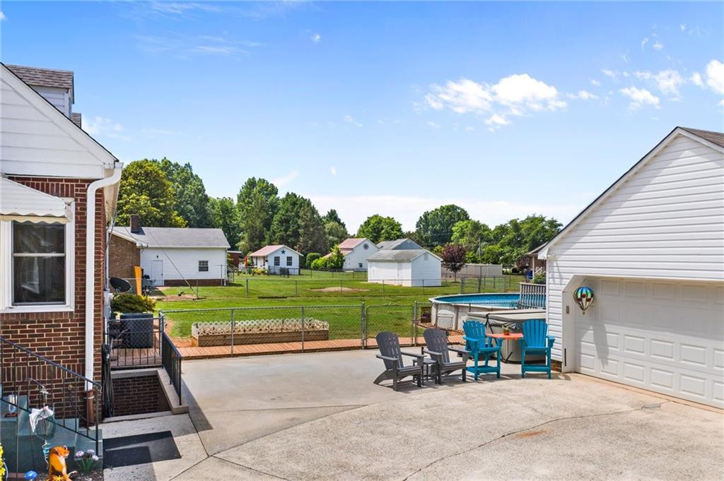716 Roxboro Road Haw River, NC 27258 - Photo 10 of 36 Gallery Image 10