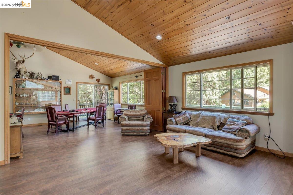 22732 Middle Camp Road Sonora, CA 95370 - Photo 14 of 56 Gallery Image 14
