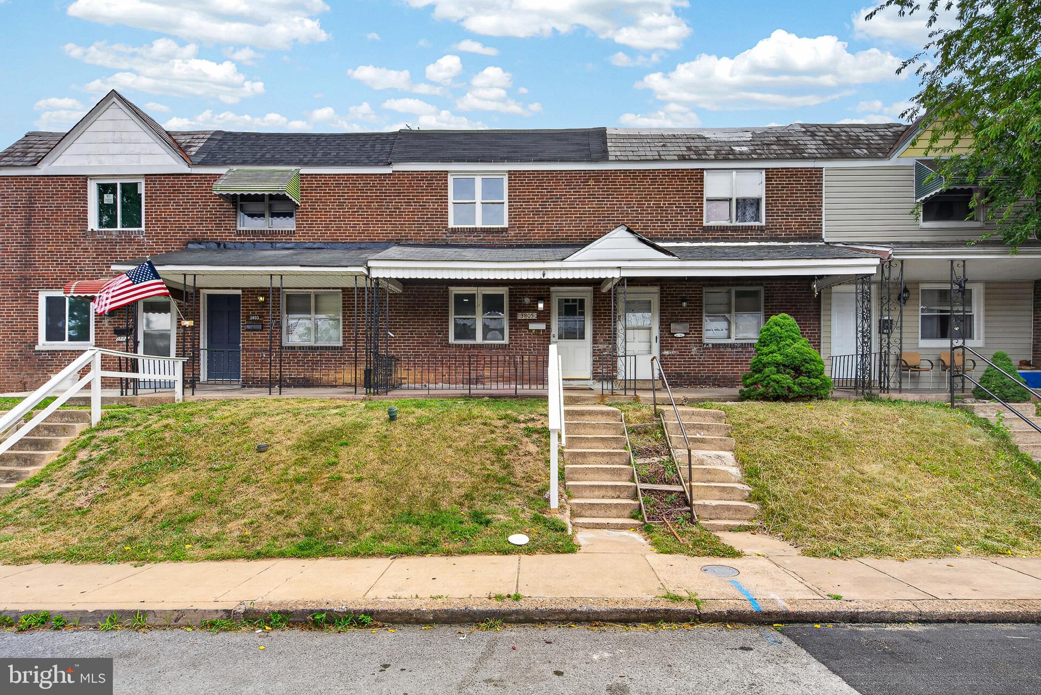 3805 8th Street Baltimore, MD 21225 - Photo 1 of 36