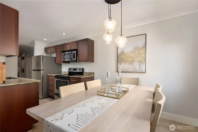 $550,000 | 2830 Northwest 56th Street, Unit 306, Seattle, WA 98107