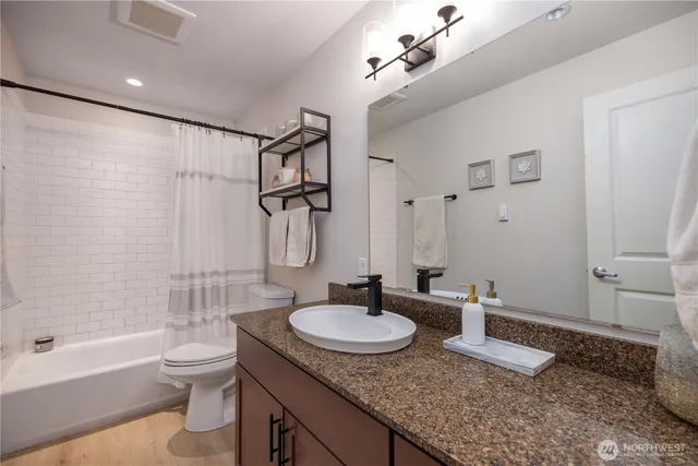 $550,000 | 2830 Northwest 56th Street, Unit 306, Seattle, WA 98107