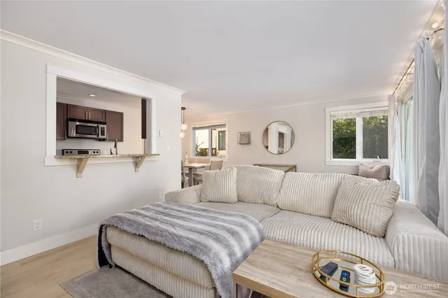 $550,000 | 2830 Northwest 56th Street, Unit 306, Seattle, WA 98107