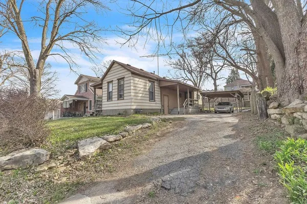 $80,000 | 1401 North 12th Street, St. Joseph, MO 64501