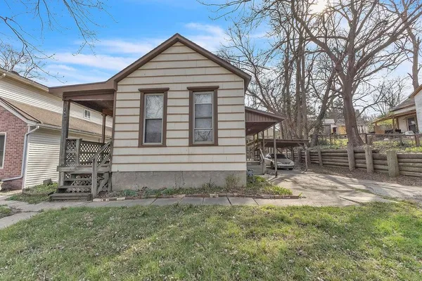 $80,000 | 1401 North 12th Street, St. Joseph, MO 64501