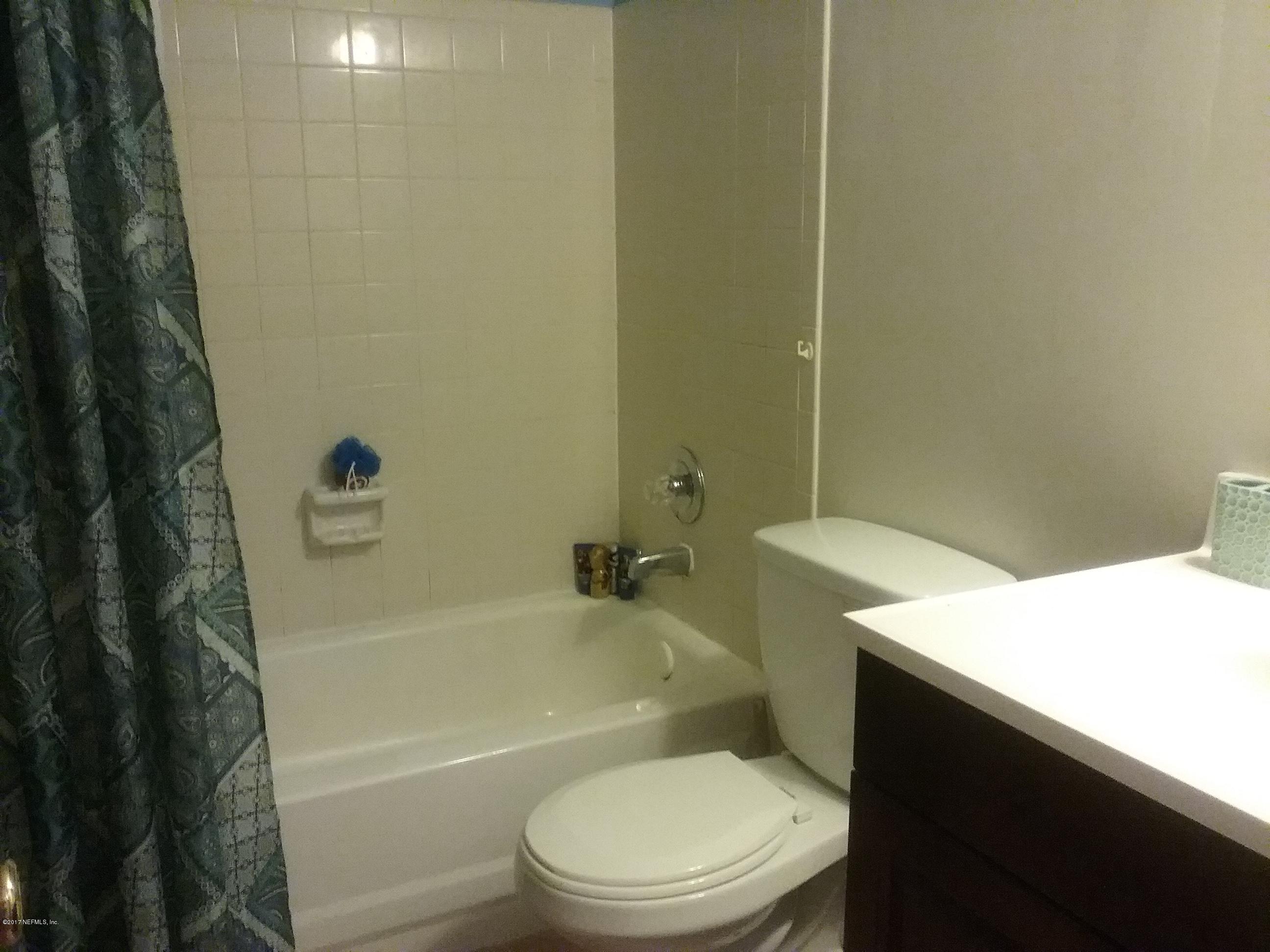 8248 Spring Lake Road North Jacksonville, FL 32210 - Photo 18 of 24 Second bath