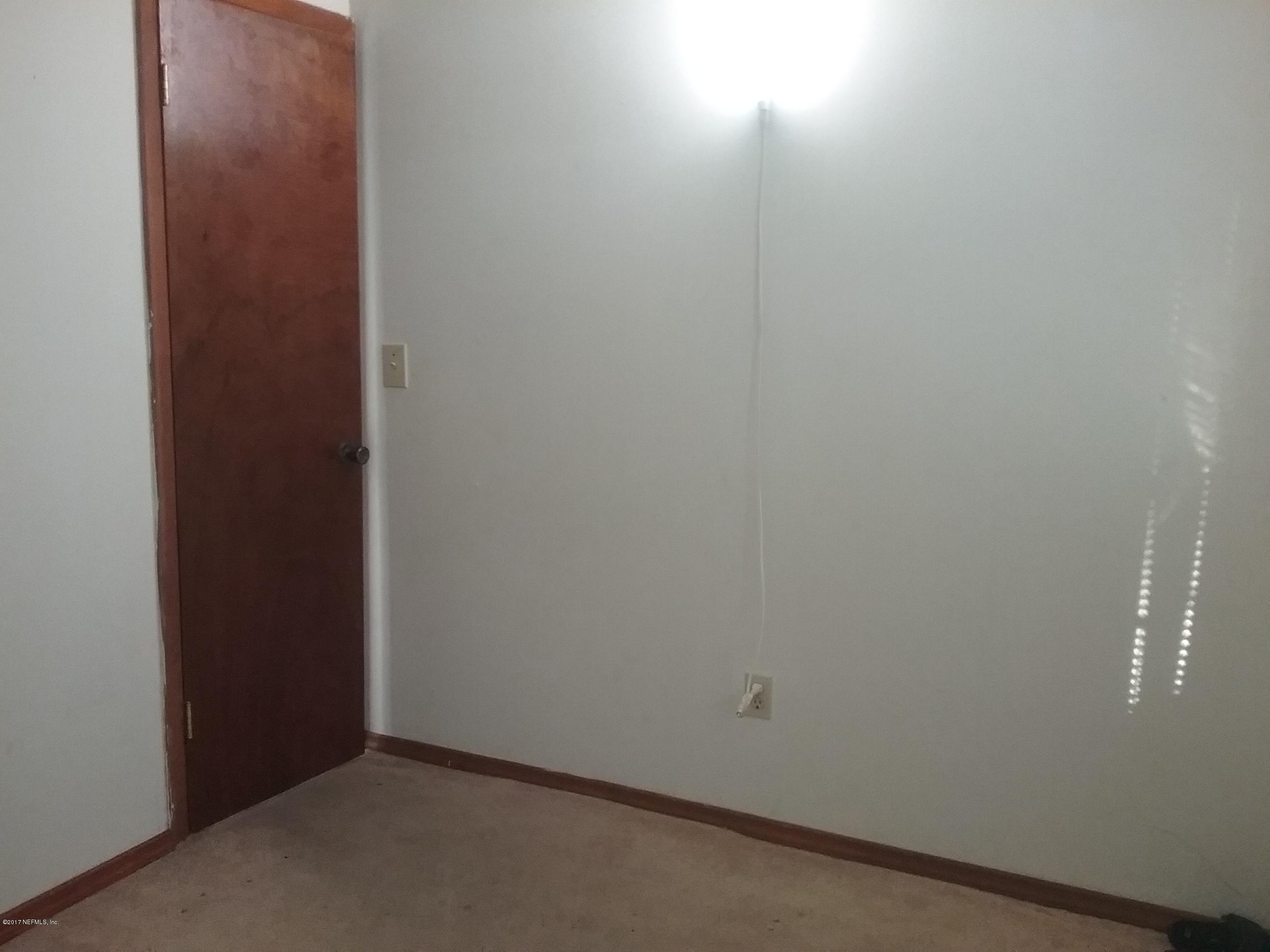 8248 Spring Lake Road North Jacksonville, FL 32210 - Photo 19 of 24 Bonus room as game room or guest room